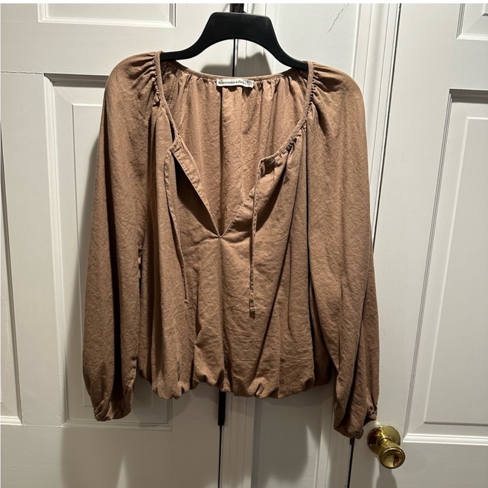Abercrombie & Fitch Peasant Blouse